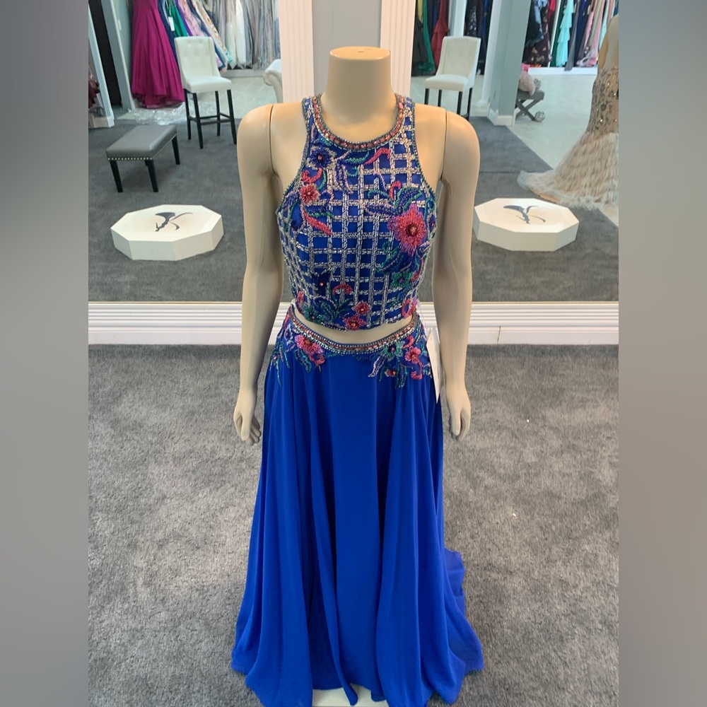 size 6. royal halter top a line. flowy gown. beaded floral print sheer